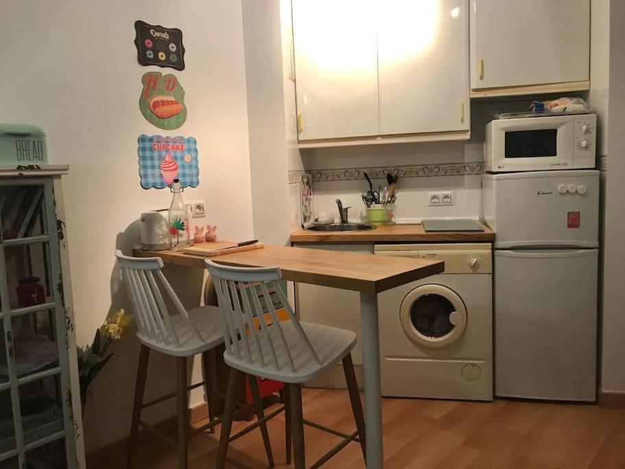 Apartamento En La Carihuela Torremolinos Ngoại thất bức ảnh