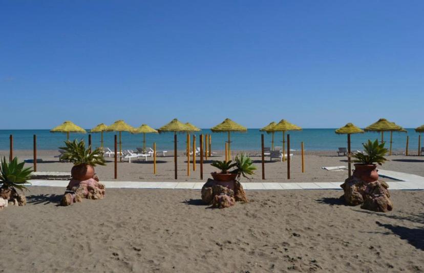 Apartamento En La Carihuela Torremolinos Ngoại thất bức ảnh